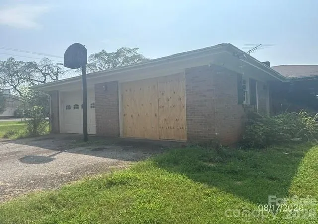 Photo 31 of Single family home for sale at 649 Curtis Brg Rd, North Wilkesboro, NC 28659 | MLS# 4404533 | Listing updated on 2026-10-08