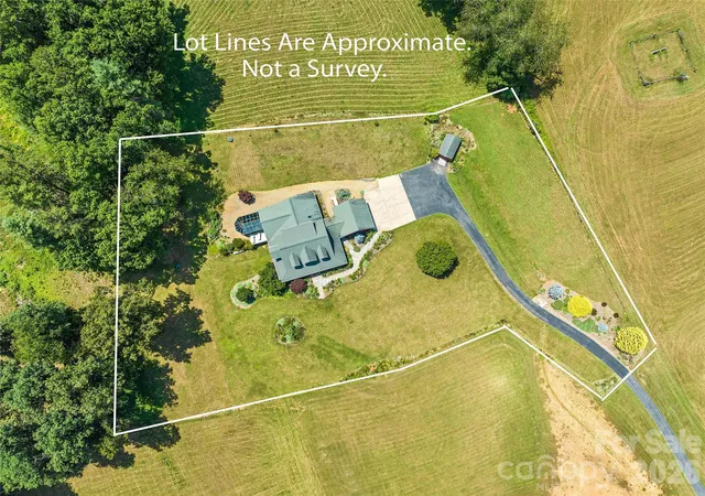 Photo 24 of Sale Pending at 910 California Crk Rd, Mars Hill, NC 28754 | MLS# 4404548 | Listing updated on 2026-07-27