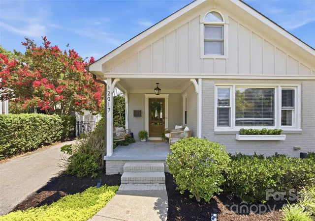 image of 2017 Wilhelmina Ave, Charlotte, NC 28205 | MLS# 4404559