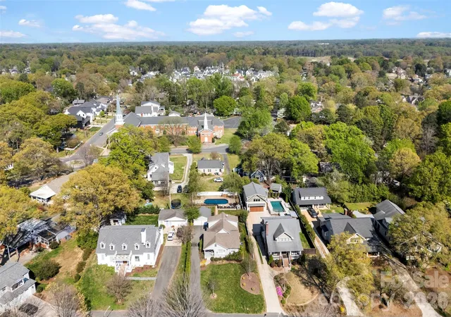 43rd image of 2017 Wilhelmina Ave, Charlotte, NC 28205 | MLS# 4404559