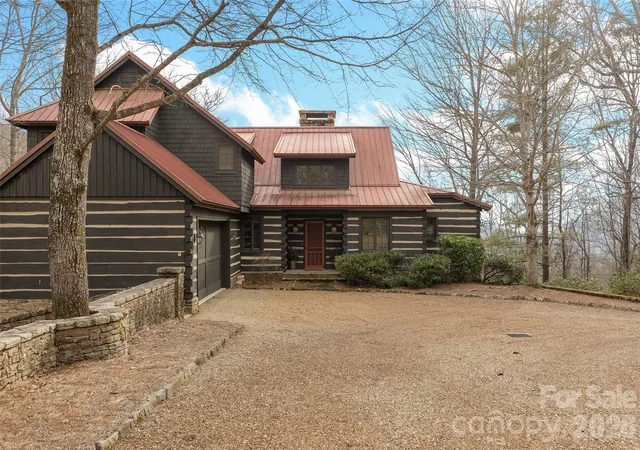 Photo 2 of Single family home for sale at 1213 Lost Valley Rd, Scaly Mountain, NC 28775 | MLS# 4404560 | Listing updated on 2026-09-03