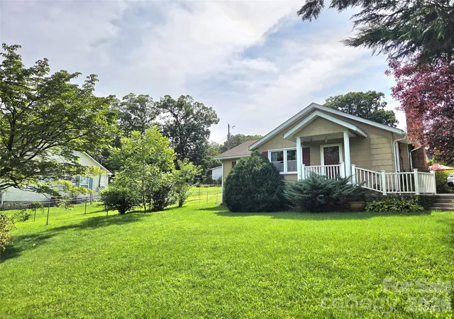 1st image of 201 Stafford St, Black Mountain, NC 28711 | MLS# 4404572