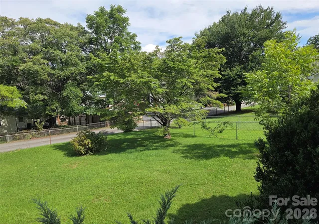 5th image of 201 Stafford St, Black Mountain, NC 28711 | MLS# 4404572