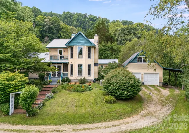 2nd image of 200 Black Hawk Trl, Waynesville, NC 28785 | MLS# 4404576