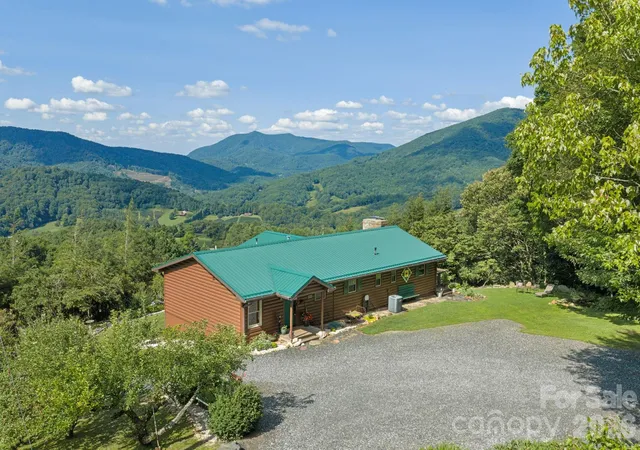 Photo 1 of Single family home for sale at 1013 Perry Rd, West Jefferson, NC 28694 | MLS# 4404579 | Listing updated on 2026-09-02