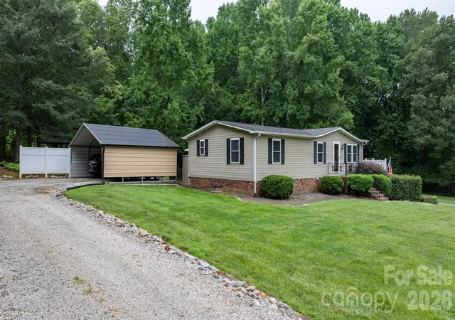 4th image of 4091 Little Mountain Rd, Newton, NC 28658 | MLS# 4404591