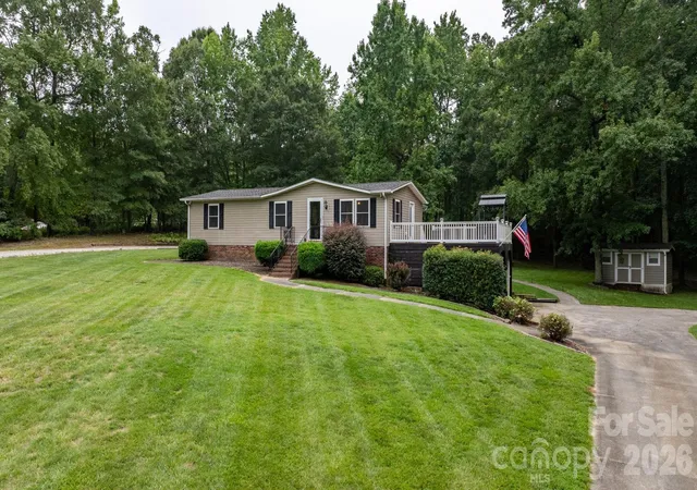 5th image of 4091 Little Mountain Rd, Newton, NC 28658 | MLS# 4404591