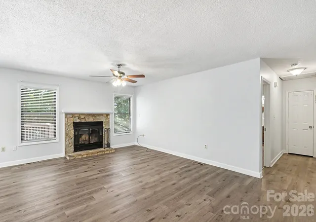 Listing Photo 5 - Condo for sale in building located at 988 Cranberry Cir, Fort Mill, SC 29715