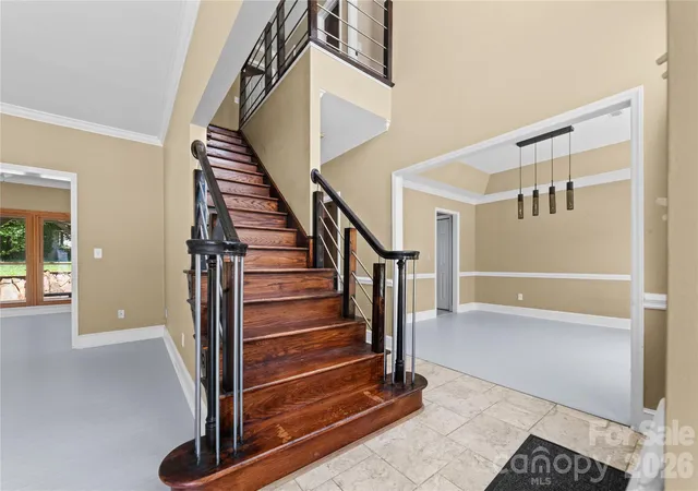Photo 3 of Single family home for sale at 5010 Ardenwoods Dr, Charlotte, NC 28215 | MLS# 4404600 | Listing updated on 2026-09-27
