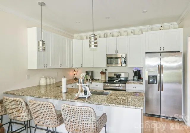Photo 3 of Single family home for sale at 1307 Unifi Industrial Dr, Yadkinville, NC 27055 | MLS# 4404609 | Listing updated on 2026-10-02
