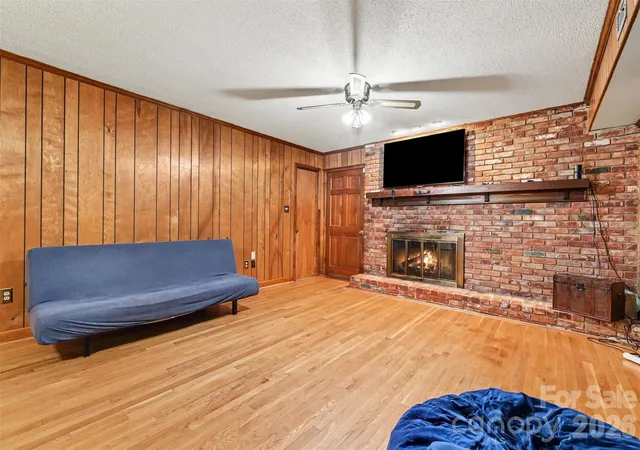 Photo 4 of Single family home for sale at 173 Hillcrest Ave SE, Concord, NC 28025 | MLS# 4404613 | Listing updated on 2026-09-07