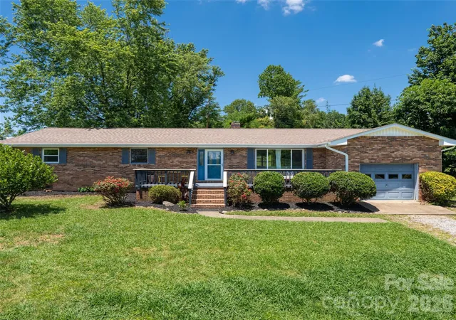 Photo 1 of Single family home for sale at 187 Sheehan Rd, Fletcher, NC 28732 | MLS# 4404622 | Listing updated on 2026-08-22