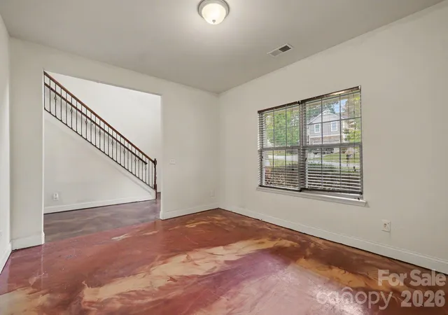 Photo 4 of Single family home for sale at 806 Brooke Nicole Pl, Charlotte, NC 28213 | MLS# 4404624 | Listing updated on 2026-10-24