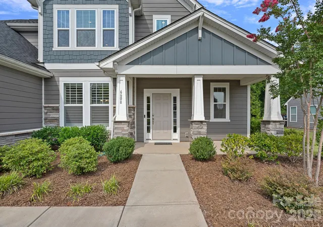 3rd image of 6608 Jepson Ct, Charlotte, NC 28214 | MLS# 4404629