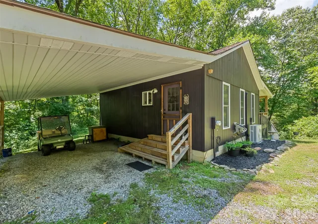 4th image of 322 Mckenzie Pl, Waynesville, NC 28785 | MLS# 4404644