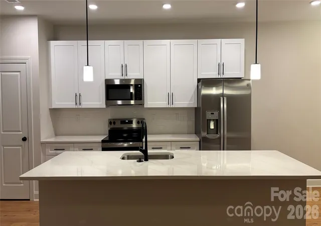 Photo 3 of Townhouse for sale at 4817 Victoria Ave, Charlotte, NC 28269 | MLS# 4404653 | Listing updated on 2026-07-17