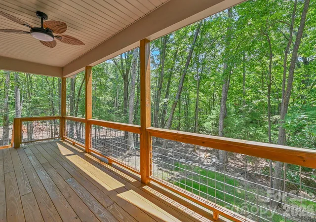 5th image of 63 Abbey Ln, Hendersonville, NC 28739 | MLS# 4404667