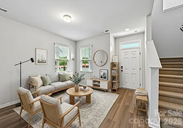 Photo 4 of Single family home for sale at 231 W Grover St, Shelby, NC 28150 | MLS# 4404688 | Listing updated on 2026-09-03