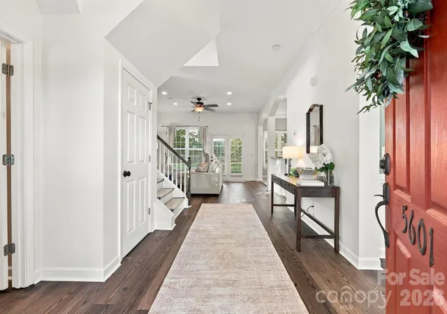 Photo 4 of Single family home for sale at 5601 Underwood Ave, Charlotte, NC 28213 | MLS# 4404689 | Listing updated on 2026-09-28