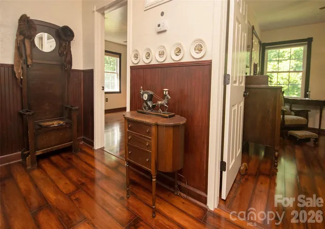 Photo 3 of Single family home for sale at 8301 Abercorn Ln, Charlotte, NC 28227 | MLS# 4404705 | Listing updated on 2026-09-18