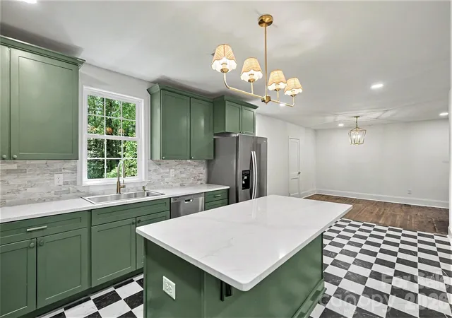 Photo 4 of Single family home for sale at 601 Marion Sims Dr, Lancaster, SC 29720 | MLS# 4404710 | Listing updated on 2026-10-05
