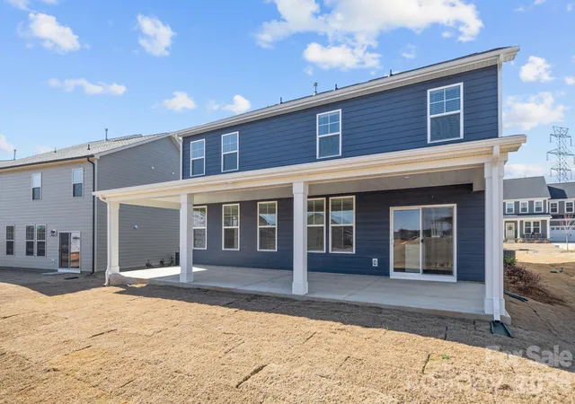 Photo 4 of Single family home for sale at 1284 Aft Ln, York, SC 29745 | MLS# 4404712 | Listing updated on 2026-10-06