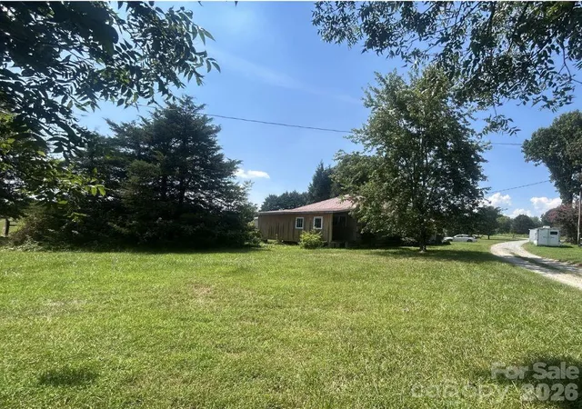 Photo 3 of Single family home for sale at 2981 W Old Nc 150 Hwy, Crouse, NC 28033 | MLS# 4404725 | Listing updated on 2026-08-09