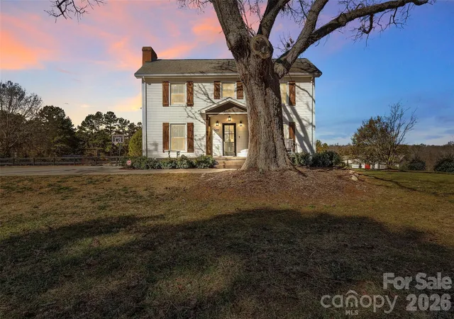 1st image of 3433 Grey Rd, Davidson, NC 28036 | MLS# 4404726