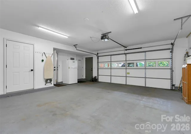 Listing Photo 2 - Condo for sale in building located at 2 Duya Ct, Brevard, NC 28712