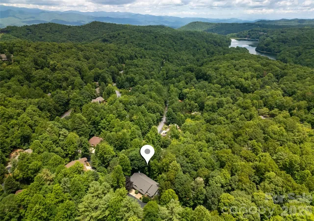 Photo 4 of Condo for sale at 2 Duya Ct, Brevard, NC 28712 | MLS# 4404747 | Listing updated on 2026-08-31