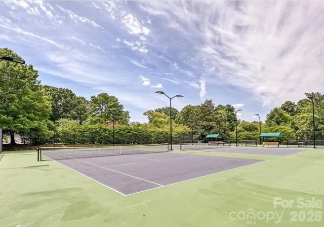 Photo 4 of Single family home for sale at 4809 Walden Ct, Charlotte, NC 28210 | MLS# 4404781 | Listing updated on 2026-07-17