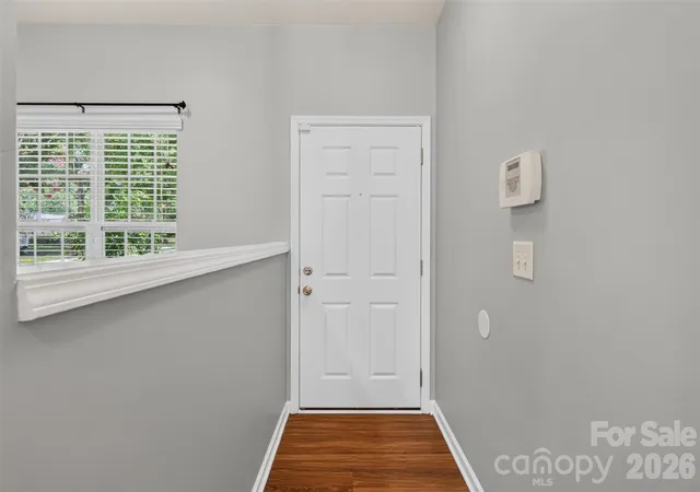Photo 3 of Townhouse for sale at 13904 Singleleaf Ln, Charlotte, NC 28278 | MLS# 4404805 | Listing updated on 2026-09-28