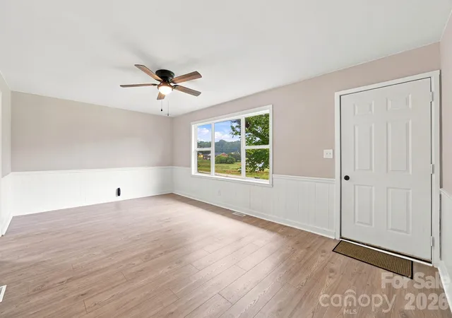 Photo 3 of Single family home for sale at 552 Old Nc 277 Rd, Bessemer City, NC 28016 | MLS# 4404820 | Listing updated on 2026-08-16