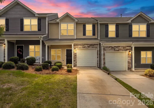 Townhouse for sale at 5516 John Mcdowell Pl, Charlotte, NC 28217 | MLS# 4404823