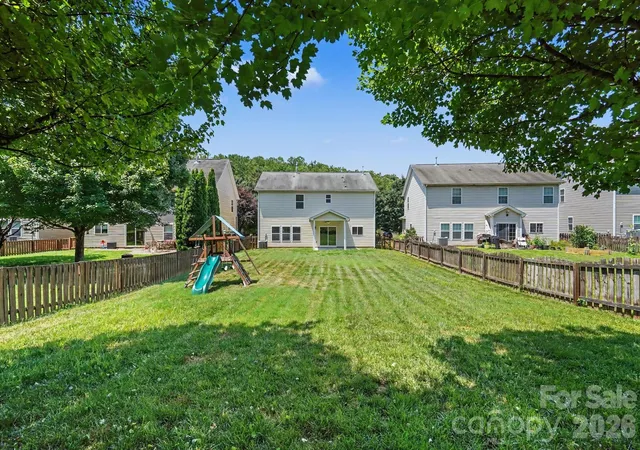 Photo 30 of Single family home for sale at 9228 Seamill Rd, Charlotte, NC 28278 | MLS# 4404827 | Listing updated on 2026-08-03