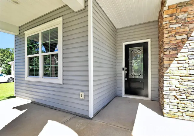 Photo 2 of Single family home for sale at 160 Wrangell Dr, Mooresville, NC 28117 | MLS# 4404829 | Listing updated on 2026-10-15
