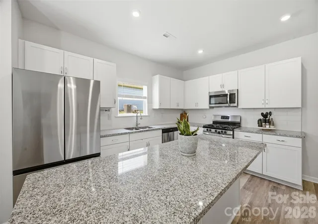 4th image of 2943 Parkwest Dr, Albemarle, NC 28001 | MLS# 4404835