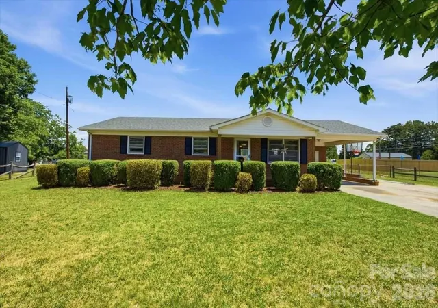 Photo 1 of Single family home for sale at 990 Colonial Dr, China Grove, NC 28023 | MLS# 4404839 | Listing updated on 2026-09-04
