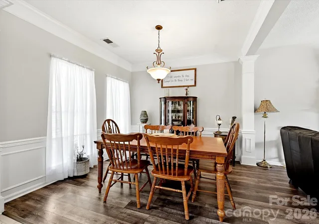 Photo 4 of Single family home for sale at 100 Aylesbury Ln, Indian Trail, NC 28079 | MLS# 4404850 | Listing updated on 2026-09-20