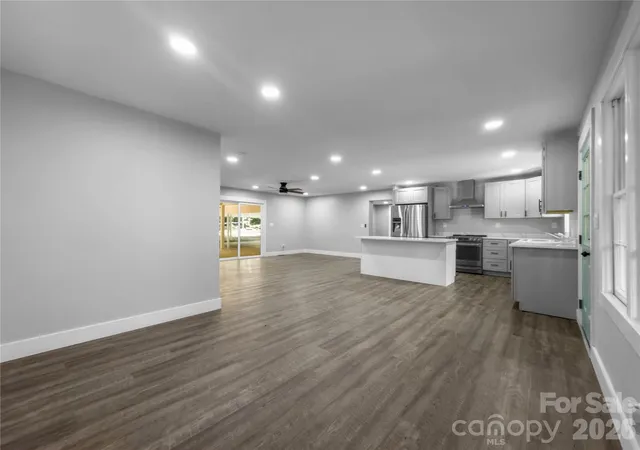 4th image of 2117 Emma Cir, Lancaster, SC 29720 | MLS# 4404855