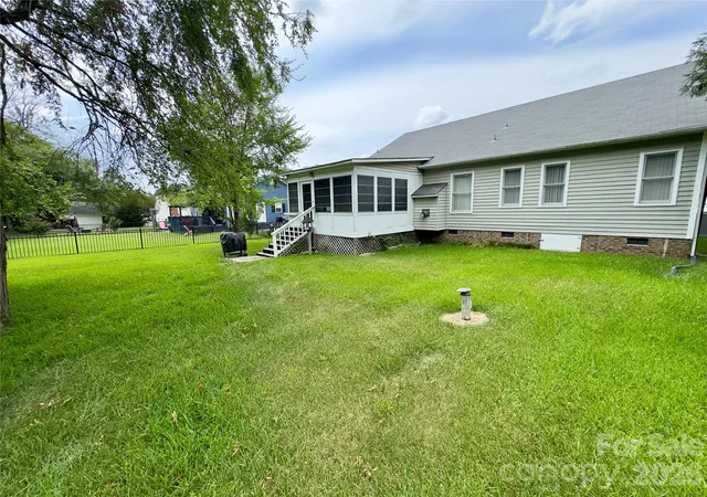 Photo 3 of Single family home for sale at 2119 Summers Glen, Rock Hill, SC 29732 | MLS# 4404867 | Listing updated on 2026-08-07
