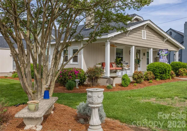 3rd image of 271 N Main St, Denton, NC 27239 | MLS# 4404890