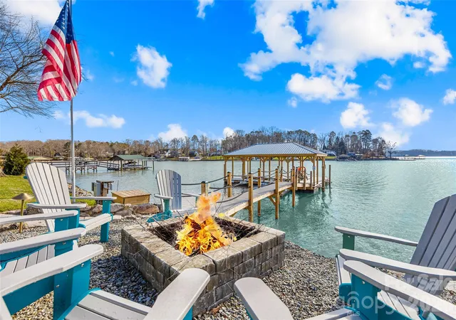 Photo 2 of Sale Pending at 219 Penicillin Point, Troutman, NC 28166 | MLS# 4404906 | Listing updated on 2026-09-14