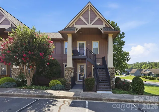 1st image of 2705 Deermouse Wy, Hendersonville, NC 28792 | MLS# 4404914