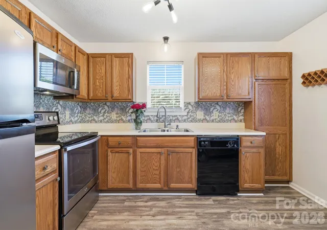 5th image of 2705 Deermouse Way, Hendersonville, NC 28792 | MLS# 4404914