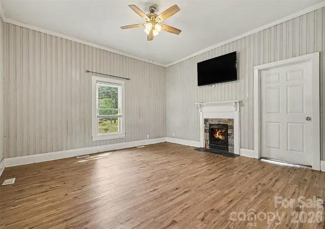 Photo 3 of Single family home for sale at 227 Cauthen St, Heath Springs, SC 29058 | MLS# 4404918 | Listing updated on 2026-09-30
