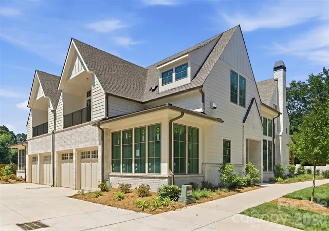 Photo 1 of Townhouse for sale at 1628 Ferncliff Rd, Charlotte, NC 28211 | MLS# 4404934 | Listing updated on 2026-08-26