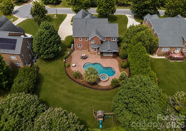 1st image of 7005 Shadow Rock Ct, Matthews, NC 28104 | MLS# 4404939