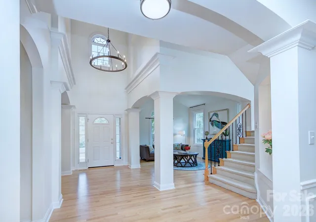 3rd image of 7005 Shadow Rock Ct, Matthews, NC 28104 | MLS# 4404939