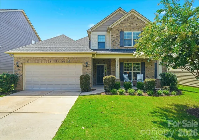 Single family home for sale at 11141 Crane Crk Dr, Charlotte, NC 28278 | MLS# 4404945
